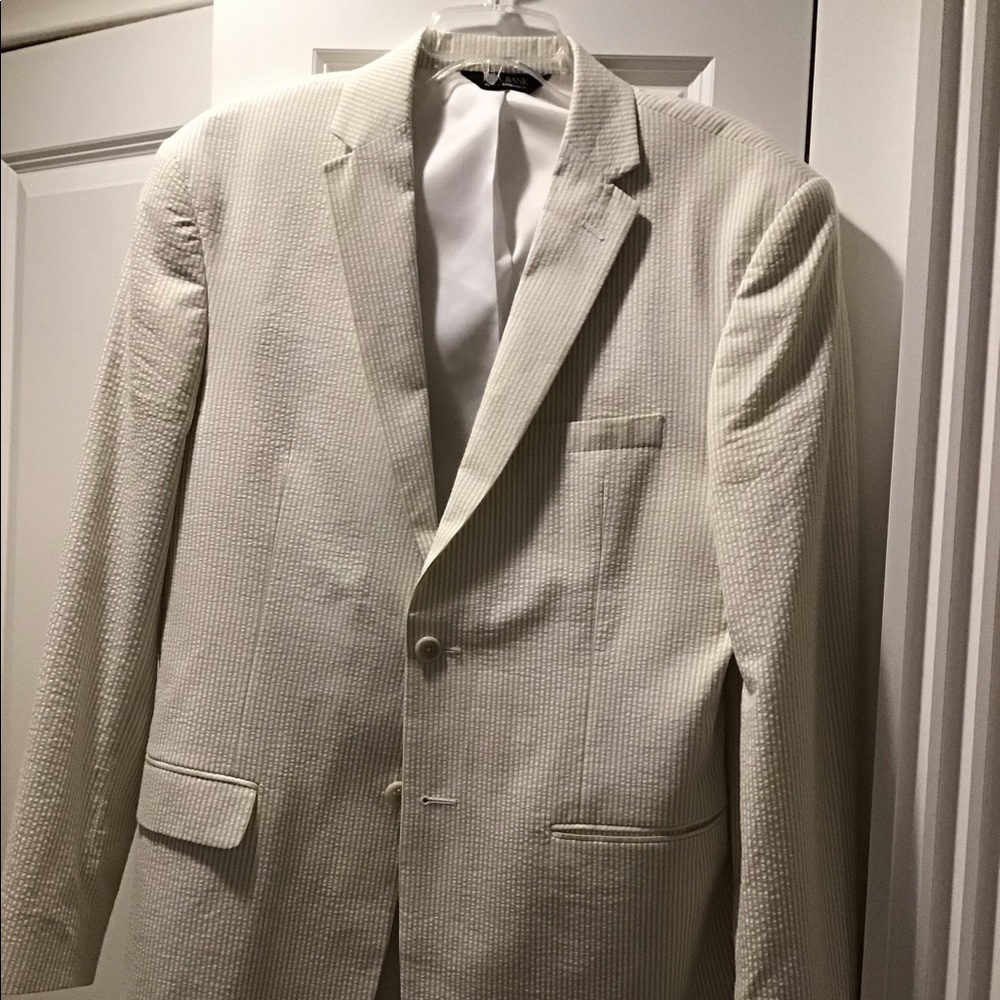 Joseph A Bank seersucker suit